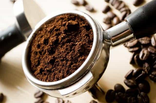 cucharada de café molido