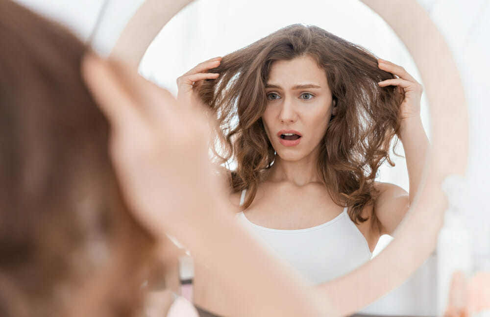  La forma en que se ve el cabello no es lo suficientemente buena. 