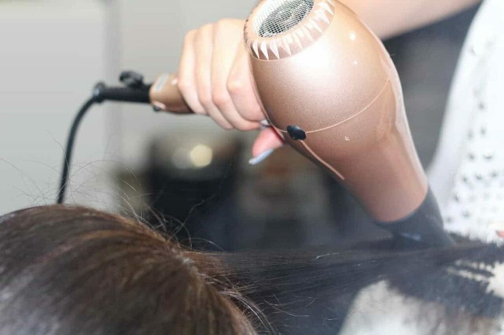 hairdressing 1516345 1280