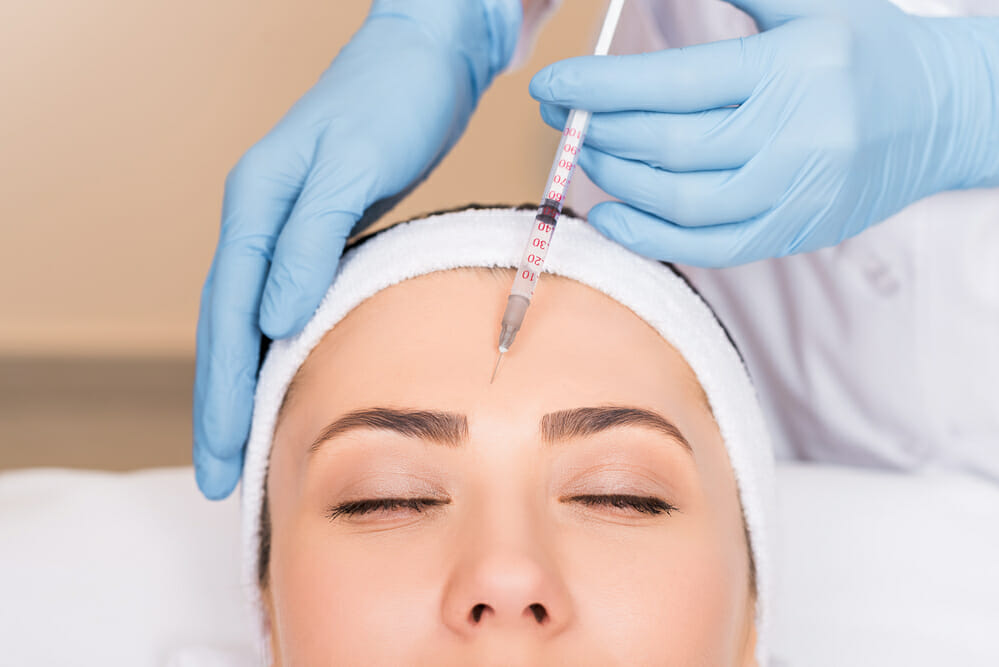 Inyección de Botox en la frente